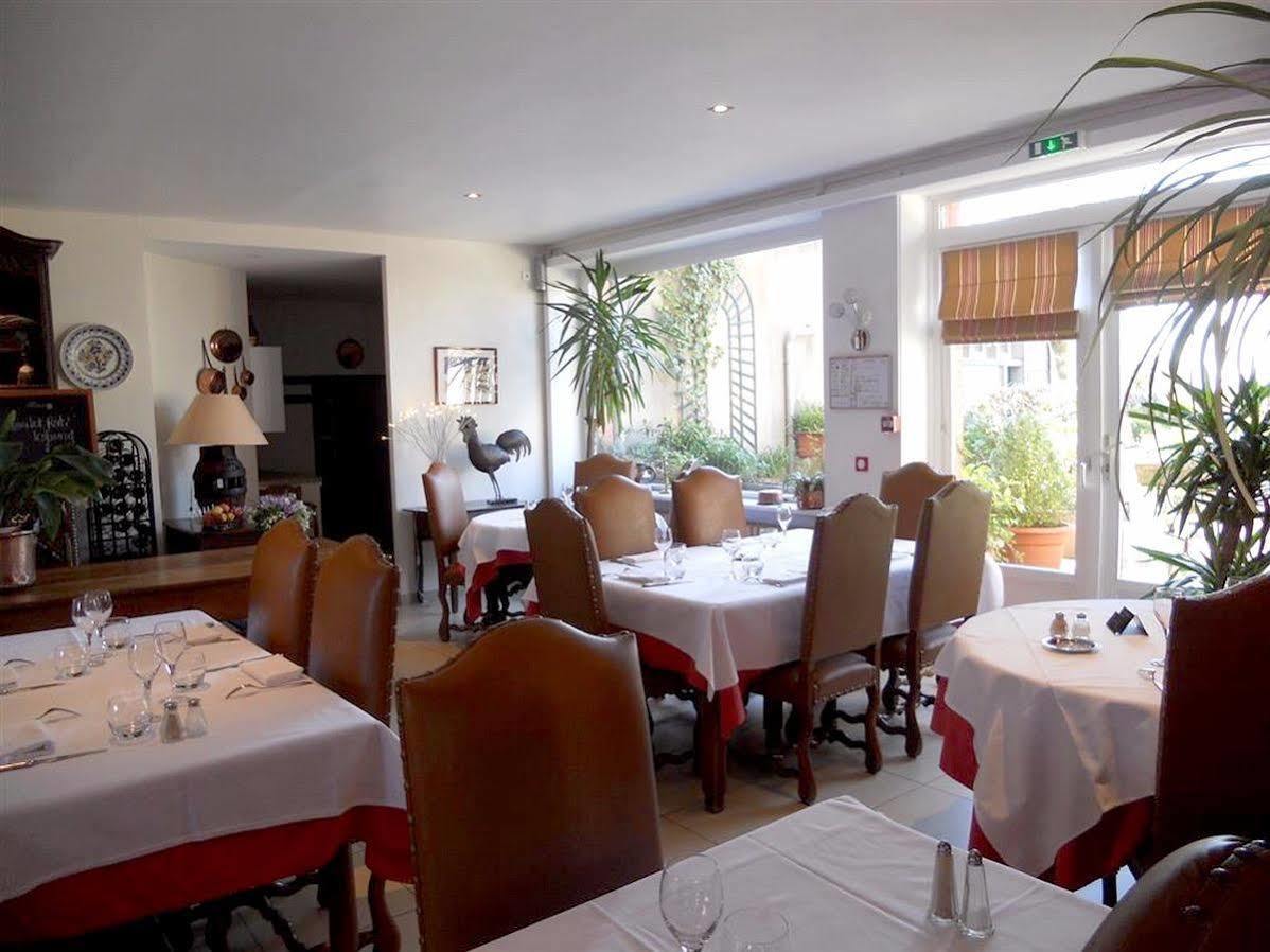 Hotel De Bretagne Dol Centre Ville - Hotel Et Restaurant دول دي بْروتانْيِ المظهر الخارجي الصورة